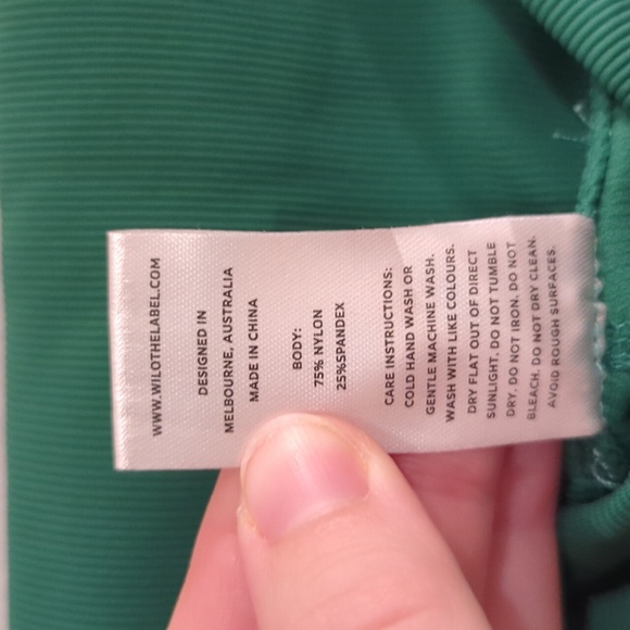 Wilo Ribbed Biker Shorts - Picture 5 of 5